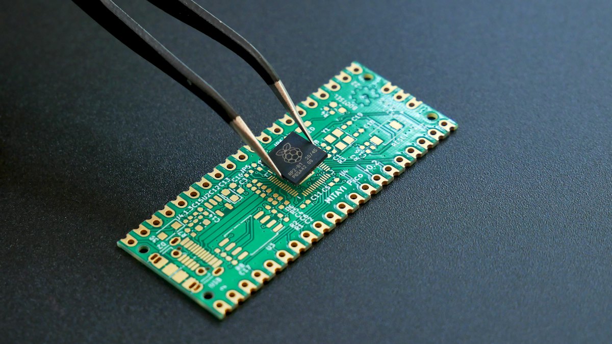 Kritik Altyapılarda Kod İmzalama: SCADA ve IoT Güvenliği